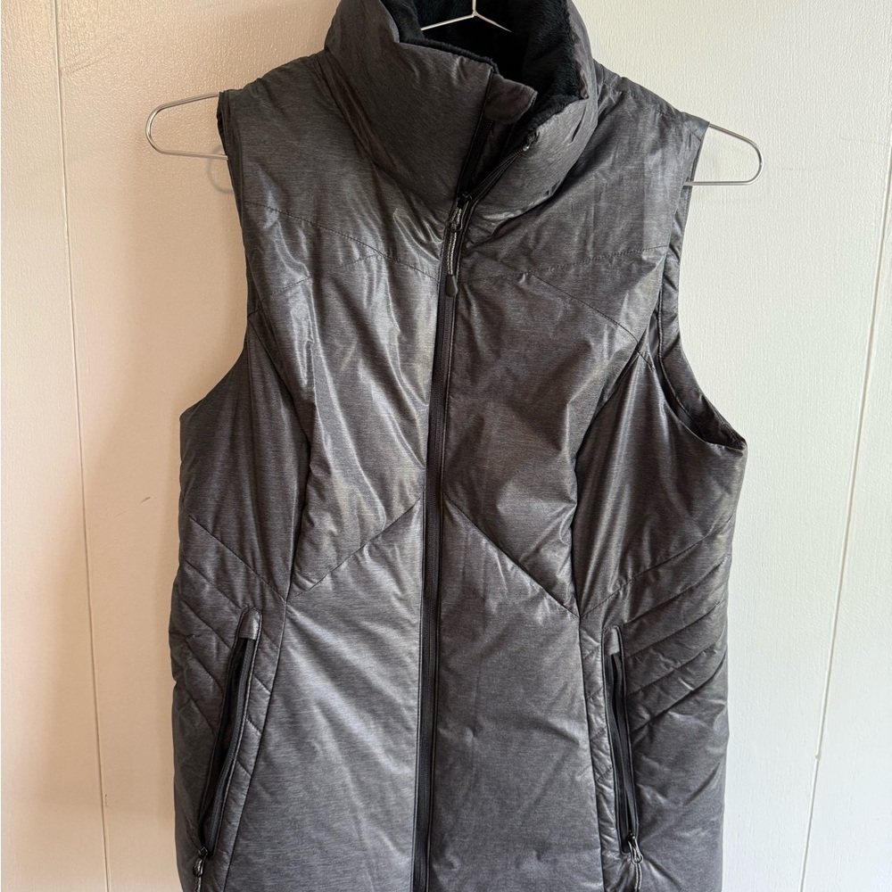 Champion Gray Quilted Puffer Vest with Stand-Up Collar